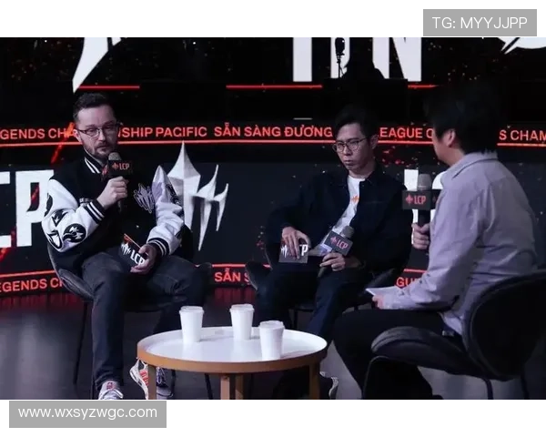 《全球电竞赛事风云再起 新兴战队崭露头角引发关注》