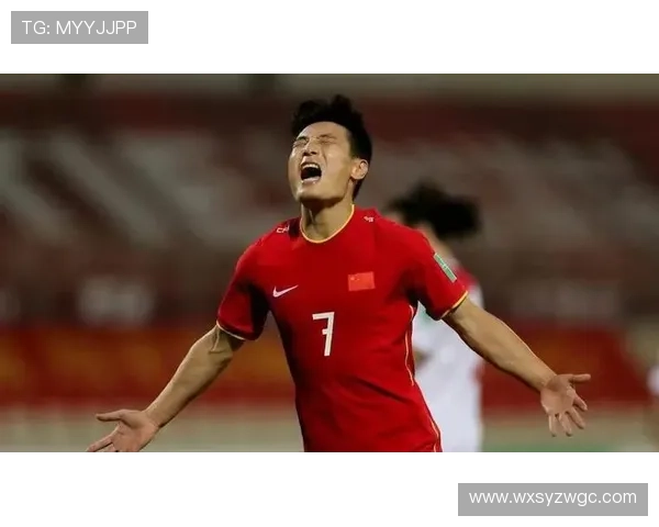 国足新星闪耀亚洲赛场再创佳绩引领球队挺进决赛全场沸腾