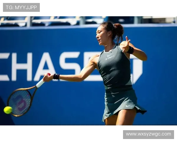 网球新星突破重围勇夺首个大满贯冠军，赛后直言目标直指世界第一