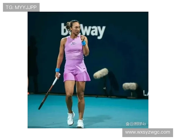 网球赛场风云再起，顶级选手争夺年终总决赛冠军激战正酣